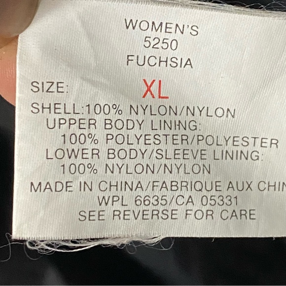 Vintage Woolrich Women’s Pink & Black Mesh Lined Hooded Rain Ski Jacket Size XL - Picture 14 of 15